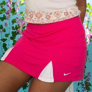 2008 NikeFITDRY. Girls size L, good stretch. Fits like a Women’s S-M.